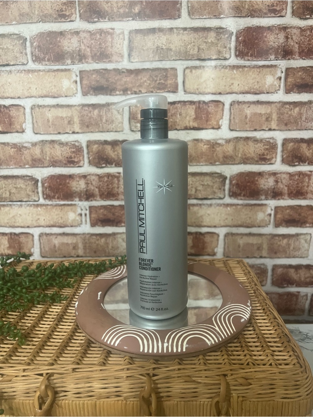 Paul Mitchell Forever Blonde Conditioner - Metallic Silver Pump